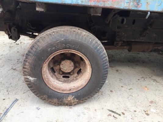 (8คัน)6ล้อดั้ม195แรง6คันและ6ล้อ115แรง2คัน...รถไม่มีเล่มทะเบียน รถใช้ในโรงงาน ปลดขายหมด.. (8คัน)6ล้อดั้ม195แรง6คันและ6ล้อ115แรง2คัน...รถไม่มีเล่มทะเบียน รถใช้ในโรงงาน ปลดขายหมด..