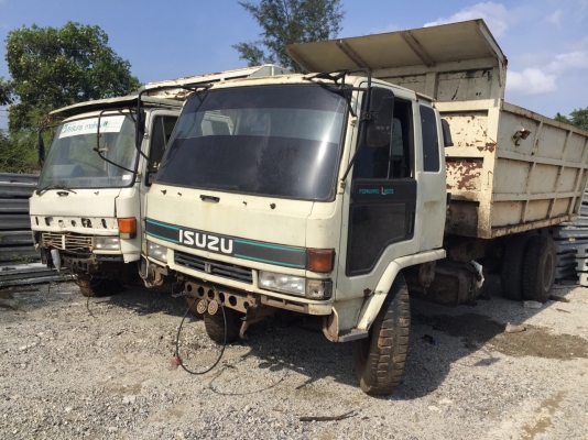 (8คัน)6ล้อดั้ม195แรง6คันและ6ล้อ115แรง2คัน...รถไม่มีเล่มทะเบียน รถใช้ในโรงงาน ปลดขายหมด.. (8คัน)6ล้อดั้ม195แรง6คันและ6ล้อ115แรง2คัน...รถไม่มีเล่มทะเบียน รถใช้ในโรงงาน ปลดขายหมด..