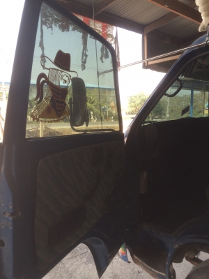 ขาย ks 32 เครื่อง 4BD เครน เทราโน่ 3 ตัน สนใจติดต่อ 080-6014122 (เก่ง)