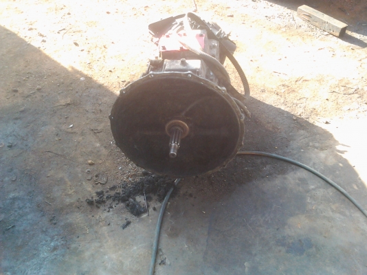 ขาย เกียร์ 10 ล้อ rocky ใหญ่ๆ