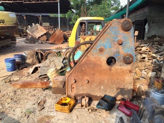 หัวกระแทกถอดPC200-7 สวย พร้อมใช้..ของดี ของแท้ หัวกระแทกถอดPC200-7 สวย พร้อมใช้..ของดี ของแท้