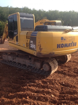 Pc200-8 รถทำงาน 9866 ชม. รถสภาพดี สีเดิม รถเดิมๆ ใช้งานอยู่  เครื่องแน่น ปั้มแน่น เอวแน่น เอกสารพร้อม..เล่มทะเบียนดี