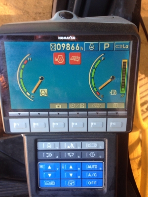 Pc200-8 รถทำงาน 9866 ชม. รถสภาพดี สีเดิม รถเดิมๆ ใช้งานอยู่  เครื่องแน่น ปั้มแน่น เอวแน่น เอกสารพร้อม..เล่มทะเบียนดี