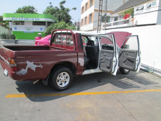 พี่ใหญ่ปราจีนจบแล้วขอบคุณครับ   รถปี1998ครับ เครื่องดีมาก  ครัชชีสวยตลอดเส้น  ช่วงล่างดี  เบรค  ครัชดีครับ  มีรูปเยอะครับ