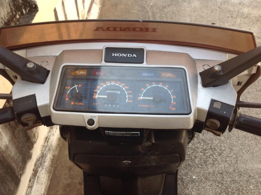 ขาย !!! Honda lead 125cc 2 จังหวะ ทะเบียน ราคา 13,500฿ ขาย !!! Honda lead 125cc 2 จังหวะ ทะเบียน ราคา 13,500฿