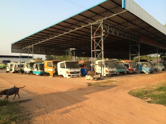 แสงฟ้าเต้นรถ///จำหน่าย หัวเก๋งร็อกกี้ทำสีใหม่ หัวเดิมบางไม่ ราคาไม่แพง