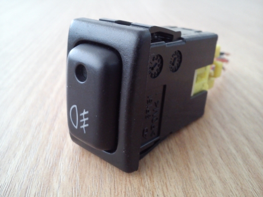 สวิตช์ไฟตัดหมอกทรงตั้ง ด้านหน้ามีขอบ ปิดคอนโซล