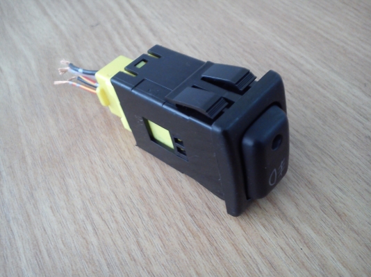 สวิตช์ไฟตัดหมอกทรงตั้ง ด้านหน้ามีขอบ ปิดคอนโซล