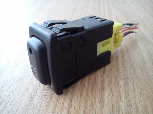 สวิตช์ไฟตัดหมอกทรงตั้ง ด้านหน้ามีขอบ ปิดคอนโซล