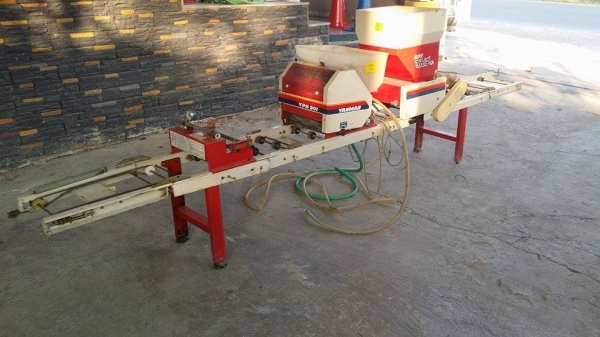 เครื่องโรยเมล็ด YANMAR เก่าญี่ปุ่น รุ่น YPH301 สภาพสวยพร้อมใช้งาน เหมาะสำหรับนาดำ