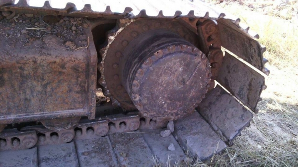 **470,000 บ.ต่อรอง**ขายแบคโฮ SAMSUNG SE-210LC เครื่องเดิม ปั้มเดิม ไฟฟ้าตัด เครื่องCUMMINS 6สูบ เครื่องดีแรงดี ปั้มดี แน่น ทำงานดี เร็วดี บูมอาร์มดี มีปะบนหน่อย บุ้งกี๋หนา เอวดีแน่น ไม่แตก ไม่ร้าว ช่วงล่าง 70\% โซ่ดี ยังหนา แทร็กดี ครบ เฟรมสวยไม่ปะ โรลเลอร