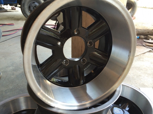 ขายล้อแม็กขอบ15/8.5/5รู139ออฟเซต-27สวยๆไม่ดุ้งไม่แตกไม่ร้าว