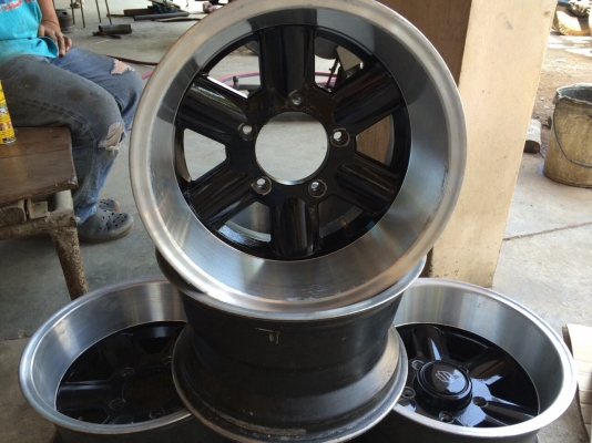 ขายล้อแม็กขอบ15/8.5/5รู139ออฟเซต-27สวยๆไม่ดุ้งไม่แตกไม่ร้าว