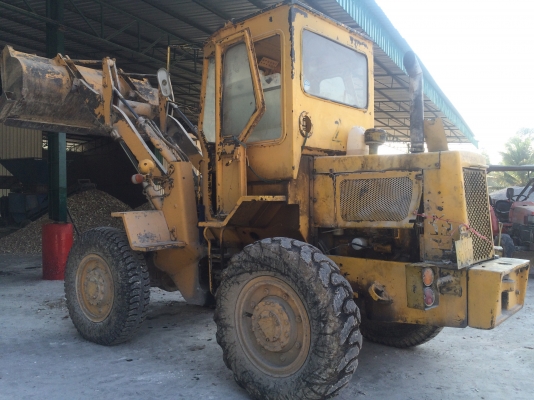 ขายรถตักล้อยาง CAT 910 เครื่องสภาพดีพร้อมใช้งาน ราคาต่อรองได้