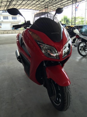 Honda forza300 Y2013 ไมล์8.xxx รถสภาพ95\% เพียง 100,000เท่านั้น