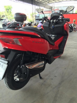 Honda forza300 Y2013 ไมล์8.xxx รถสภาพ95\% เพียง 100,000เท่านั้น