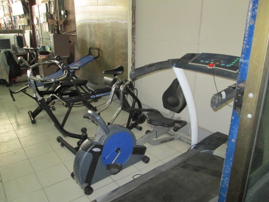 ไปแอ่วเหนืออุตรดิตถ์ครับ  ขอบคุณครับพี่จิรายุ  ทั้งหมด 7 ตัว   จะเหมา   จะแยก   พร้อมส่งทั่วไทยครับ