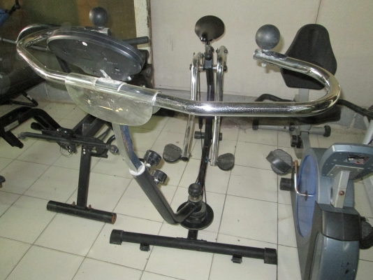 ไปแอ่วเหนืออุตรดิตถ์ครับ  ขอบคุณครับพี่จิรายุ  ทั้งหมด 7 ตัว   จะเหมา   จะแยก   พร้อมส่งทั่วไทยครับ