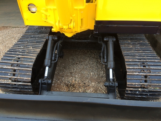 ขายรถขุดเล็กยันมาร์ PC 40 ขายรถขุดเล็กยันมาร์ PC 40