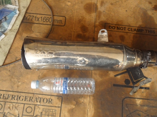 ขายท่อแทร๊ปสองใบใหญ่ๆ