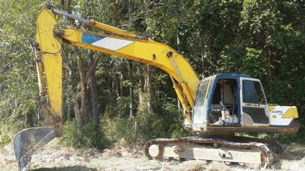 **870,000 บ.ต่อรอง**ขายแบคโฮ KOBELCO MARK-3 SK200 เก๋งน้ำเงิน เครื่องเดิม ปั้มเดิม ไฟฟ้าครบ เครื่องMITSU 6D31 6สูบ แน่นดี แรง แห้ง ไม่เยิ้ม ครับ ปั้มดี แรง ทำงานดี เร็วดี บูมอาร์มสวย ไม่ป บุ้งกี๋หนา เอวดีแน่น ช่วงล่าง 70-80\% โซ่ดี หนา แทร็กหนา ครบ เฟรมสวย **870,000 บ.ต่อรอง**ขายแบคโฮ KOBELCO MARK-3 SK200 เก๋งน้ำเงิน เครื่องเดิม ปั้มเดิม ไฟฟ้าครบ เครื่องMITSU 6D31 6สูบ แน่นดี แรง แห้ง ไม่เยิ้ม ครับ ปั้มดี แรง ทำงานดี เร็วดี บูมอาร์มสวย ไม่ป บุ้งกี๋หนา เอวดีแน่น ช่วงล่าง 70-80\% โซ่ดี หนา แทร็กหนา ครบ เฟรมสวย