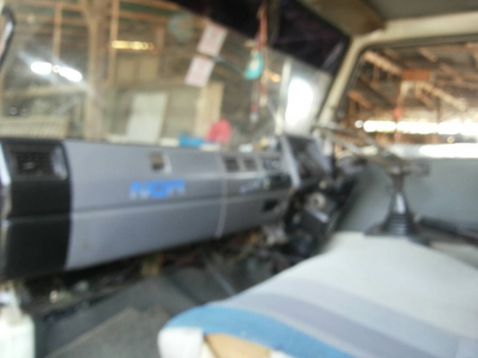 รถบรรทุก HINO 6 ล้อใหญ่ รุ่น FB113 ปี 2545 2 เพลา ราคา310,000 บ