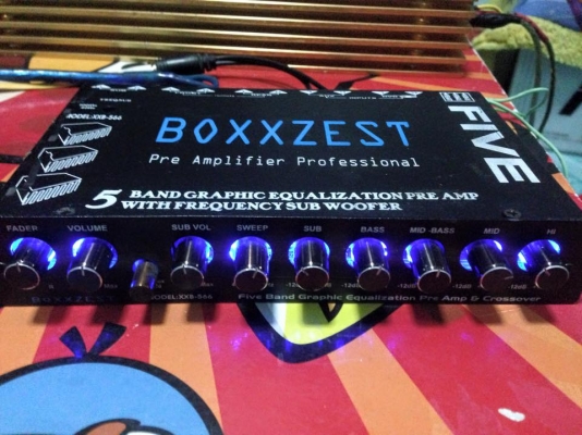 ปรีแอมป์ boxxzest 5แบน มือสองสภาพดี เสียงดีแนวโชว์ ขาย 950 บาท