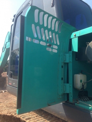 ขายรถแบคโฮ KOBELCO SK200-8 YN12-T67XX ทำงานมาแล้ว 4,899 ชั่วโมง สนใจโทร 081-970-1072