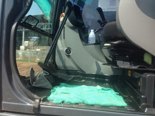 ขายรถแบคโฮ KOBELCO SK200-8 YN12-T67XX ทำงานมาแล้ว 4,899 ชั่วโมง สนใจโทร 081-970-1072