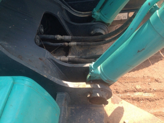 ขายรถแบคโฮ KOBELCO SK200-8 YN12-T67XX ทำงานมาแล้ว 4,899 ชั่วโมง สนใจโทร 081-970-1072