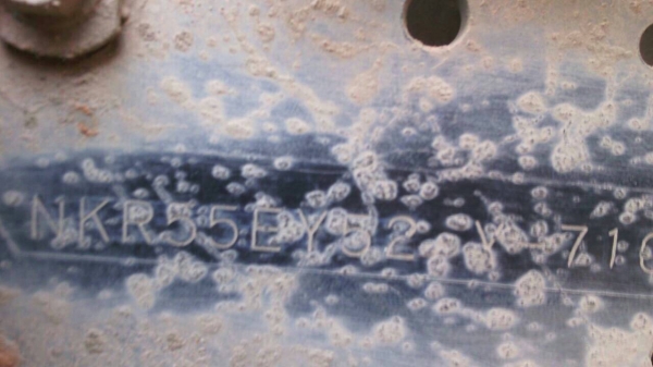 หกล้อ อีซูซุ NKR-55-EY52ยูโร100โบว์ ช่วงสั้น 3.20มปี46 บรรทุกตู้แหัง สภาพดีพร้อมใช้งาน ทะเบึยนพร้อมโอน