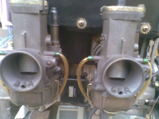 ขายเครื่อง Rotax503 cdi คาร์บูคู่ พร้อมเกียร์ ขายเครื่อง Rotax503 cdi คาร์บูคู่ พร้อมเกียร์