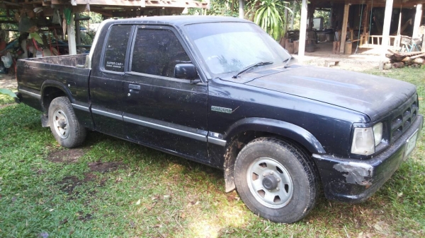 ขายรถกระบะ มาสด้าแคป ทันเดอร์ 2500 เกียร์ธรรมดา ราคา 85000