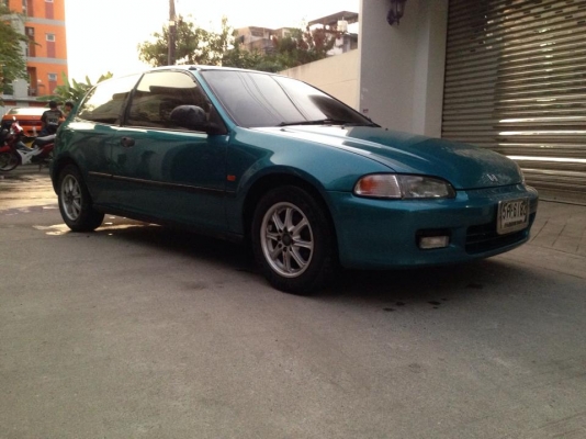 รถบ้าน CIVIC 3dr เครื่องD15b V-tec ช่างล่างแน่น แก๊ส+น้ำมัน แอร์เย็น ใครมองหาอยู่ไม่ผิดหวังครับ