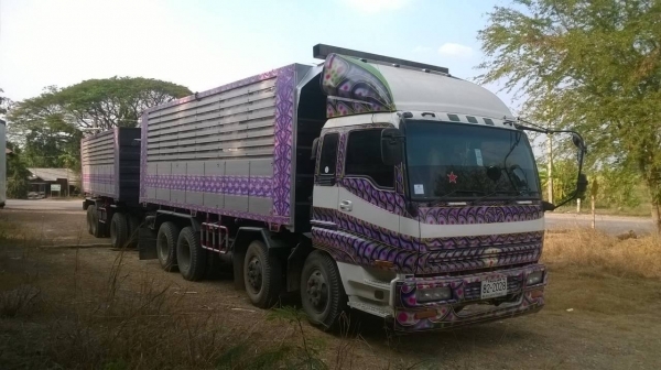 ขายพ่วงแม่ลูกกระบะมิเนียม ISUZU GIGA เครื่อง 6WA1 360 แรงม้า ลูก 3 คาน 7 เมตร คัสซีสวยตลอดเส้น แอร์เย็น ทะเบียนพร้อมโอน ราคาต่อรองได้ครับ