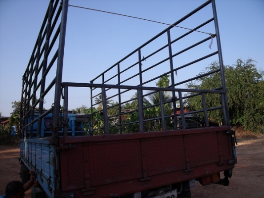 ขายกระบะและคอกไม้หกล้อจากเคเอชยาว ๕ เมตร ขายกระบะและคอกไม้หกล้อจากเคเอชยาว ๕ เมตร