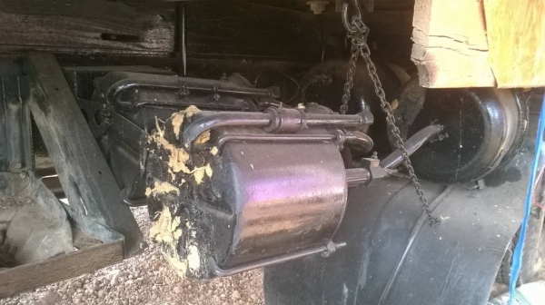 ขายเทนเลอร์ 10 ล้อเพลาเดียว KT920 เครื่อง EH100 150 แรงม้า คัสซีสวย มีหางพับไฮดรอริคให้ ทะเบียนพร้อมโอนครับ ขายเทนเลอร์ 10 ล้อเพลาเดียว KT920 เครื่อง EH100 150 แรงม้า คัสซีสวย มีหางพับไฮดรอริคให้ ทะเบียนพร้อมโอนครับ