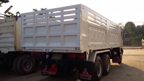 ขายรถสิบล้อดัมพ์ HINO MEGA เครื่อง 260 แรง ปี 47 กระบะหน้าพระลานแผงข้างสามมิตร ขายรถสิบล้อดัมพ์ HINO MEGA เครื่อง 260 แรง ปี 47 กระบะหน้าพระลานแผงข้างสามมิตร