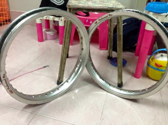 ขายล้อ Didแท้คร้บ ขอบ1.85&times;17 ไม่คด