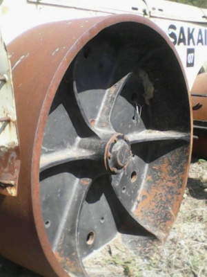 ขายรถบดสามล้อเหล็ก SAKAI KD10-30358 เอกสารเล่มทะเบียน น้ำหนัก 10000 กก. ราคา 380000