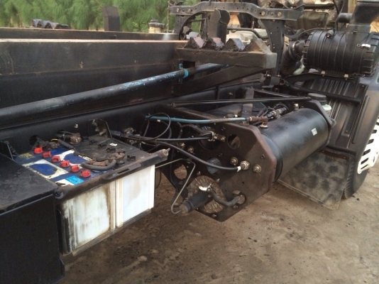 ขายด่วนสิบล้อดั้มสองเพลา เมกก้า 260แรง ปี49 รถสวยใช้น้อยไม่ช้ำ ไม่เคยวิ่งดินเลย