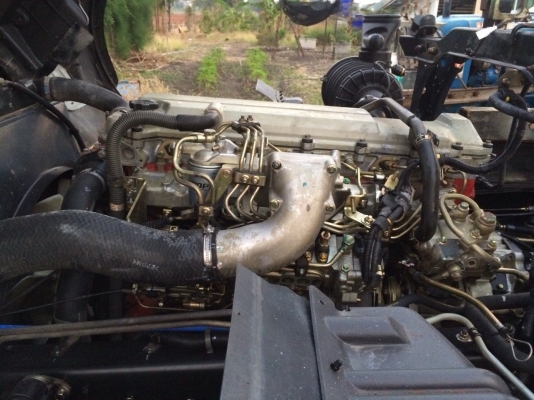 ขายด่วนสิบล้อดั้มสองเพลา เมกก้า 260แรง ปี49 รถสวยใช้น้อยไม่ช้ำ ไม่เคยวิ่งดินเลย