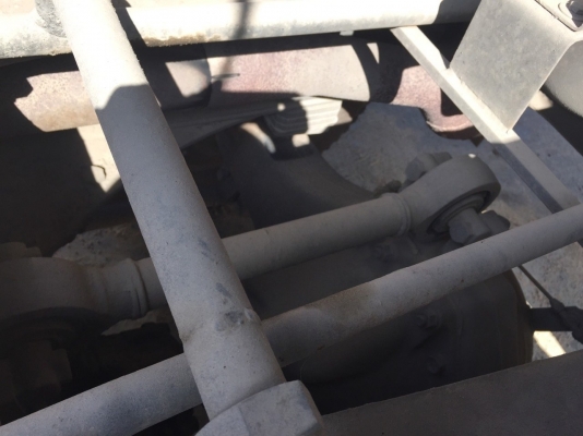 ขายด่วนสิบล้อดั้มสองเพลา เมกก้า 260แรง ปี49 รถสวยใช้น้อยไม่ช้ำ ไม่เคยวิ่งดินเลย