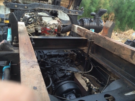 ขายด่วนสิบล้อดั้มสองเพลา เมกก้า 260แรง ปี49 รถสวยใช้น้อยไม่ช้ำ ไม่เคยวิ่งดินเลย