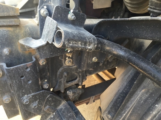 ขายด่วนสิบล้อดั้มสองเพลา เมกก้า 260แรง ปี49 รถสวยใช้น้อยไม่ช้ำ ไม่เคยวิ่งดินเลย