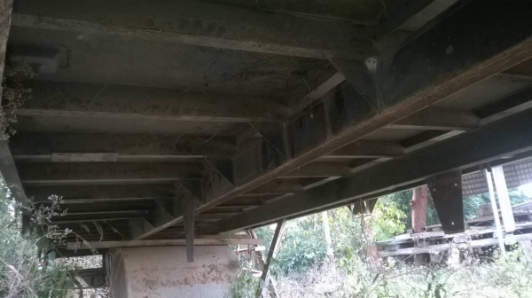 ขายตู้แห้ง 10 บาน ยาว 7 เมตร สภาพสวยไม่ผุ ยกใส่รถได้เลย