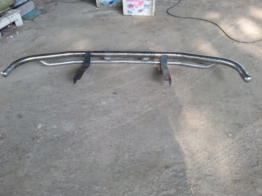 ขายกันชนหน้าสแตนเลส สวยๆครับ ใส่ดีโฟดีครับ ขายกันชนหน้าสแตนเลส สวยๆครับ ใส่ดีโฟดีครับ