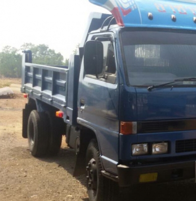 หกล้อดั้ม อีซูซุ NPR115แรง ห้างเกียร์สั้น สภาพดีสวยๆพร้อมใช้งาน ทะเบียนพร้อมโอน