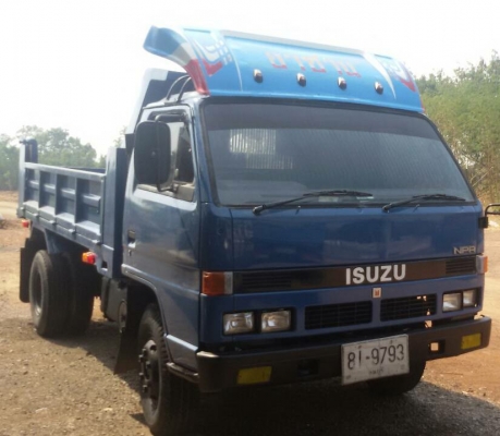 หกล้อดั้ม อีซูซุ NPR115แรง ห้างเกียร์สั้น สภาพดีสวยๆพร้อมใช้งาน ทะเบียนพร้อมโอน