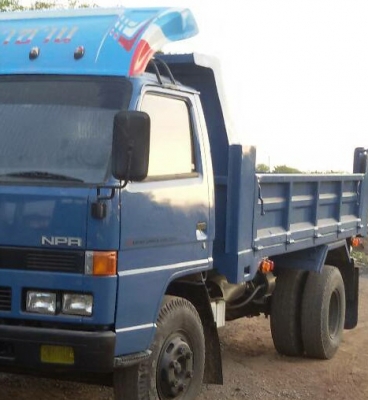 หกล้อดั้ม อีซูซุ NPR115แรง ห้างเกียร์สั้น สภาพดีสวยๆพร้อมใช้งาน ทะเบียนพร้อมโอน